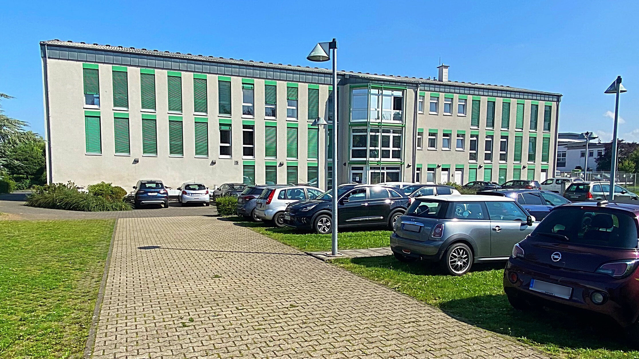 Kombiniertes Büro und Rechenzentrum der GRÜN raw in Kreuzau.